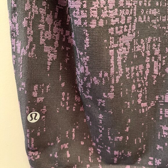 Lululemon Purple Gradient Tech T-Shirt - Picture 4 of 4